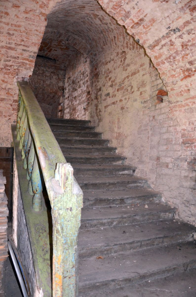 PAŁAC RENESANSOWY W WOJ. LUBUSKIM - 13420314