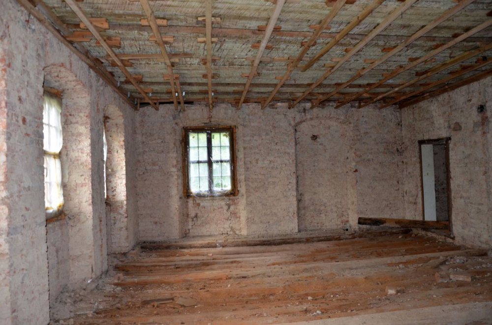 PAŁAC RENESANSOWY W WOJ. LUBUSKIM - 13420314