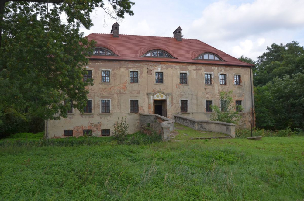 PAŁAC RENESANSOWY W WOJ. LUBUSKIM - 13420314