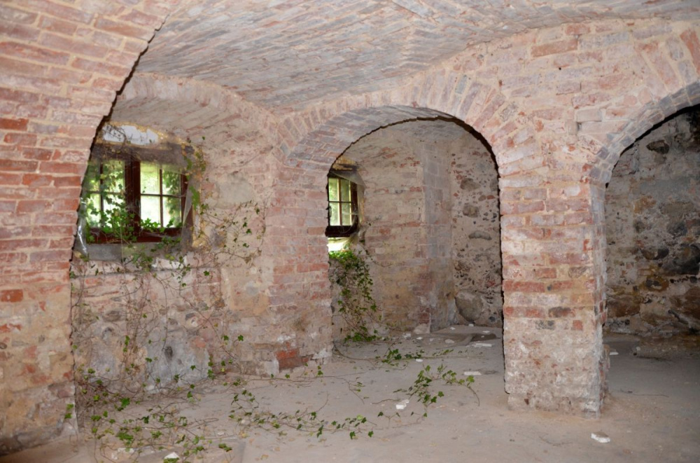 PaŁac Renesansowy W Woj. Lubuskim - 13420314