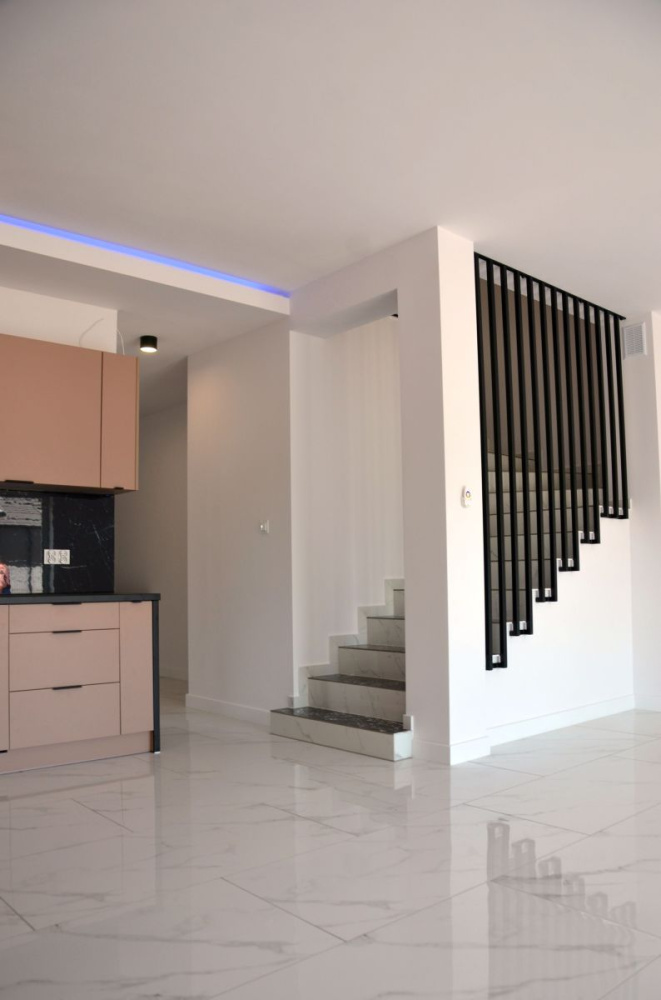 Nowy Dom Z OgrÓdkiem - 14300314