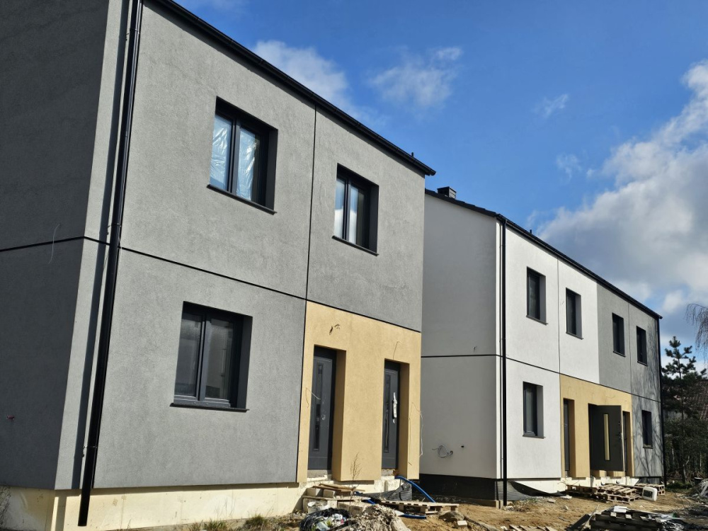 Atrakcyjny Apartament Na Kameralnym Osiedlu - 14910314