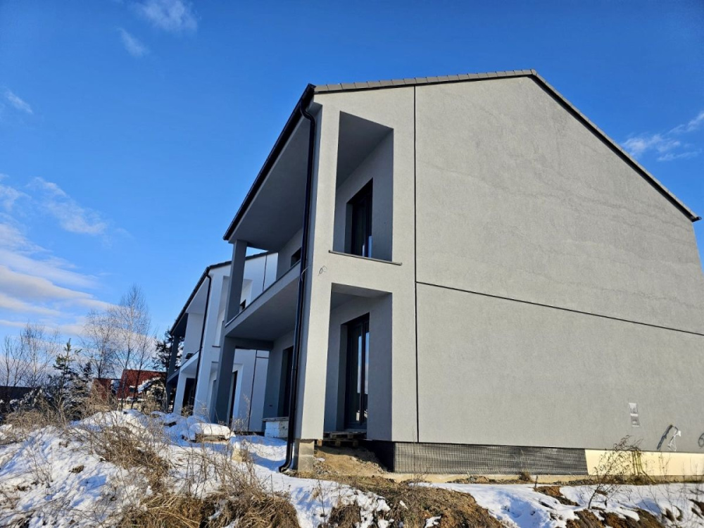 Atrakcyjny Apartament Na Kameralnym Osiedlu - 14910314