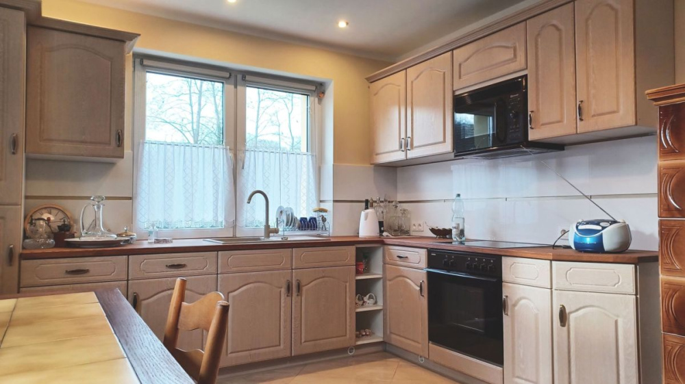 Klimatyczny Dom Z DuŻĄ DziaŁkĄ - 15040314