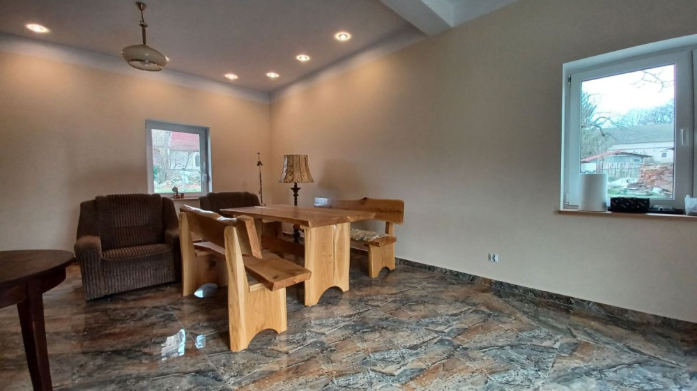 Klimatyczny Dom Z DuŻĄ DziaŁkĄ - 15040314