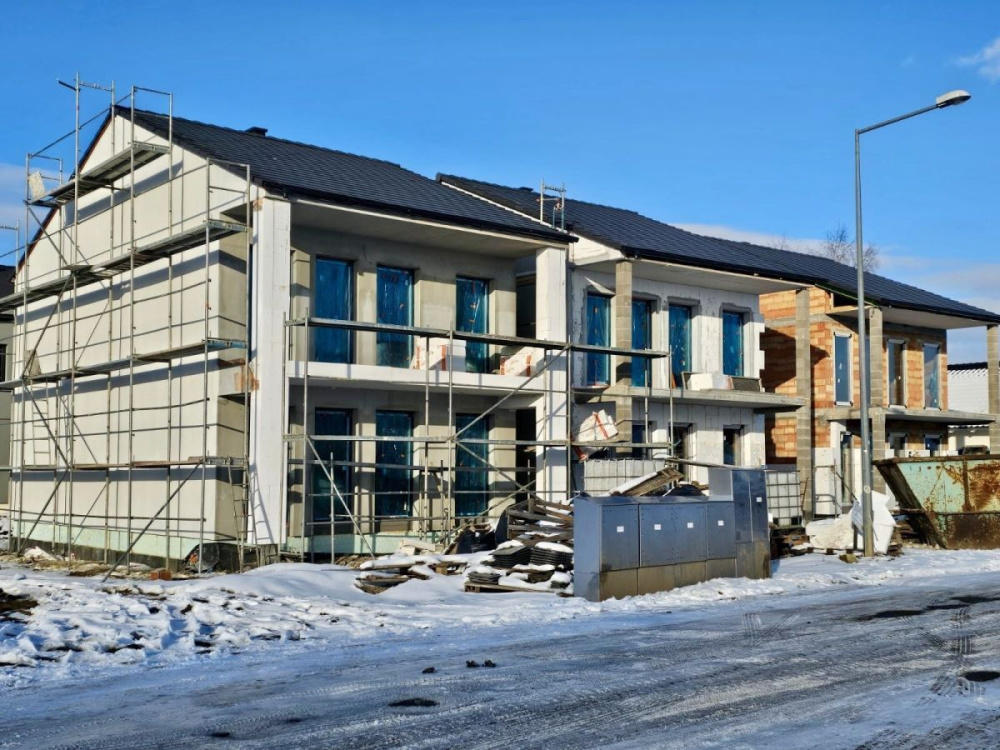 Atrakcyjne apartamenty z ogródkiem - 15080314