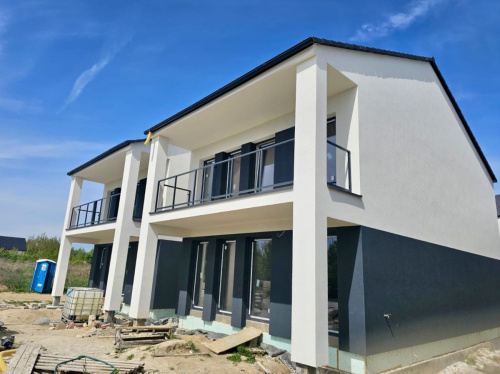 Atrakcyjne apartamenty z ogródkiem