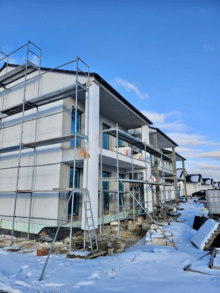 Atrakcyjne apartamenty z ogródkiem - 15080314