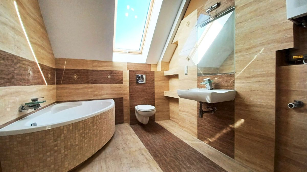 Do WynajĘcia - Dla Firmy Dom - 15390314