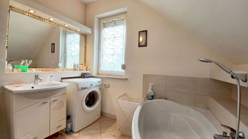 PosiadŁoŚĆ Nad RzekĄ ObrĄ. - 15440314