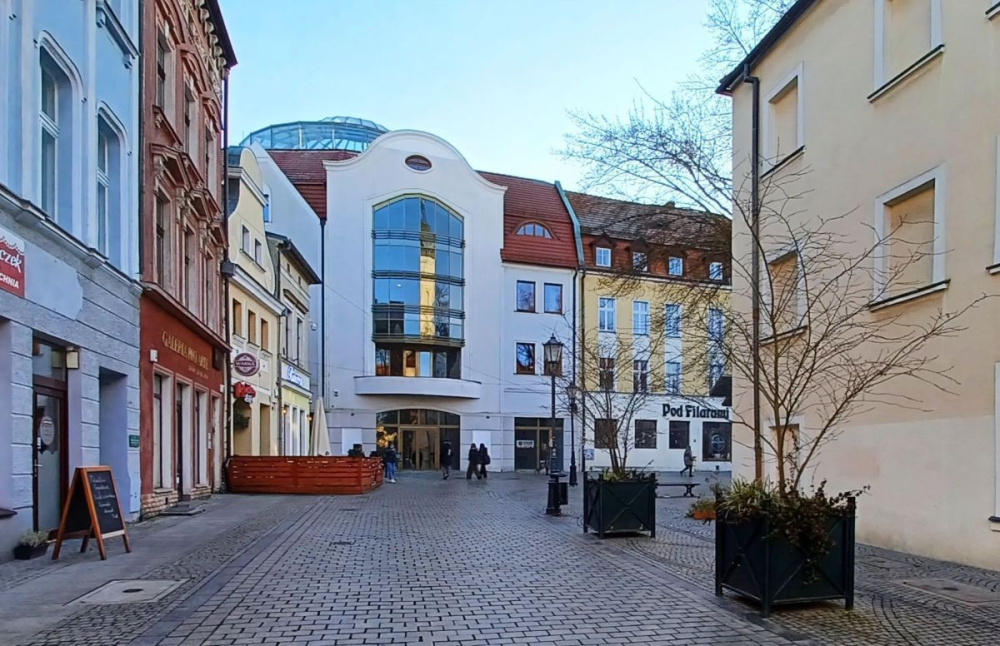 Komercyjna NieruchomoŚĆ W Sercu Zielonej GÓry - 15670314