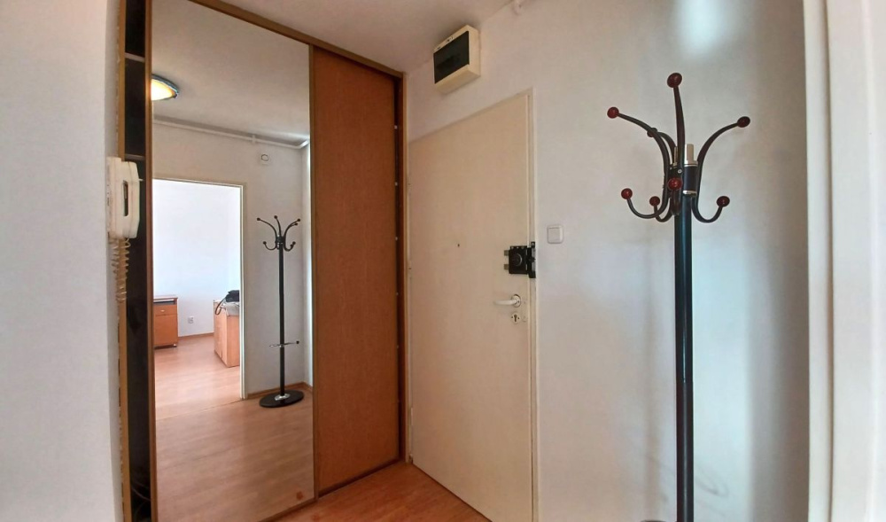 Kawalerka Na Osiedlu Zacisze - 15840314