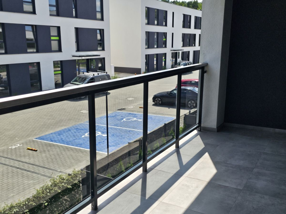 Komfortowy Aparament z miejscem postojowym - 15910314