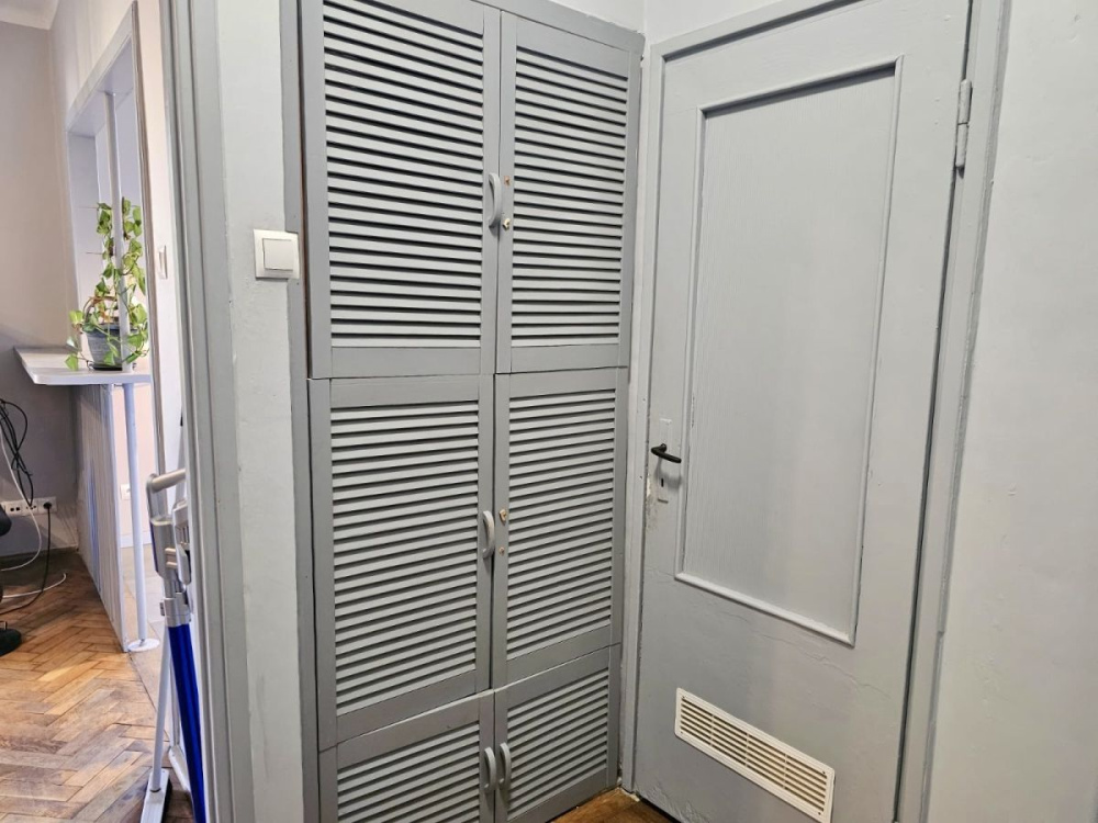 Przytulna kawalerka w pobliżu centrum - 15920314