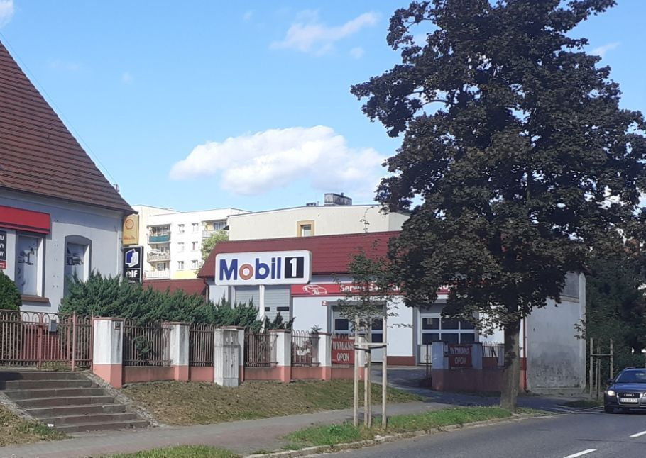 Budynki IsŁugowo-Handlowe - 16030314