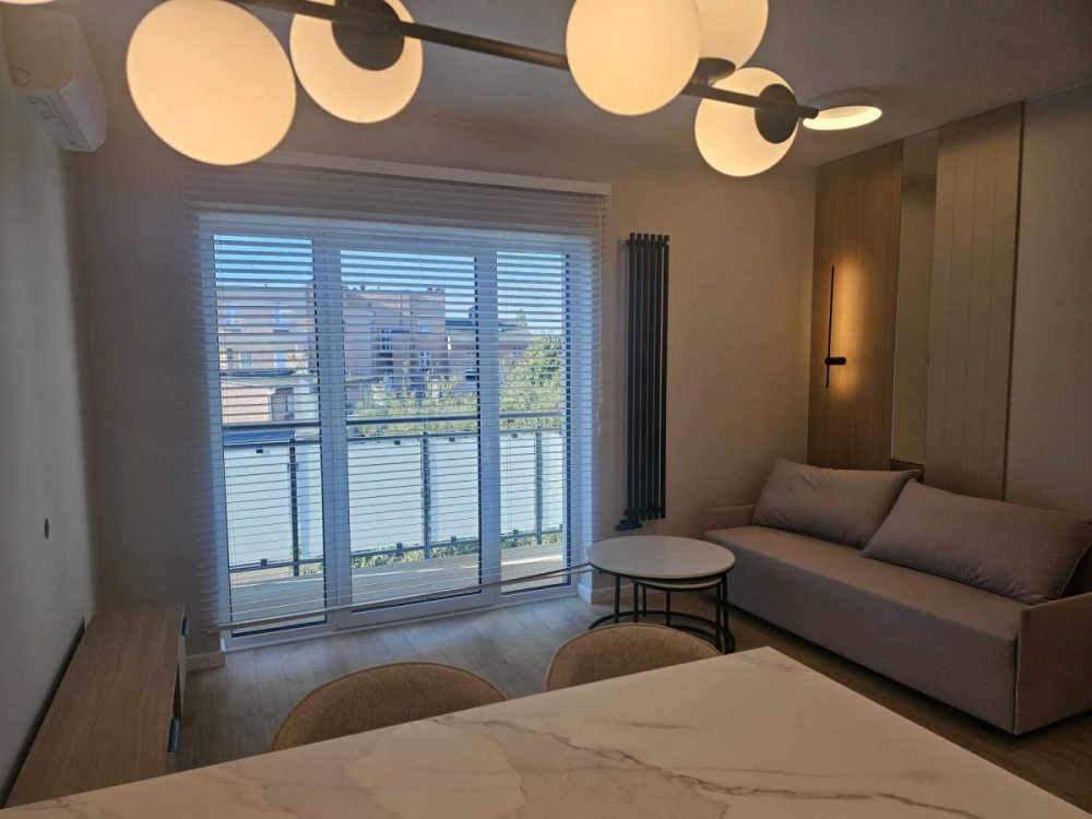 Komfortowy apartament w sercu miasta - 16240314